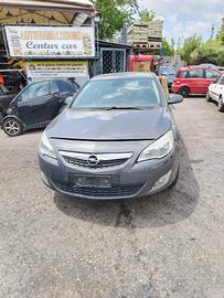 Opel Astra J
