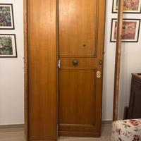 Porta in legno con cilindro  europeo