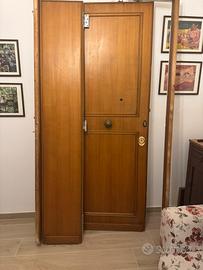 Porta in legno con cilindro  europeo