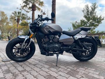 Benelli Leoncino Bobber 400