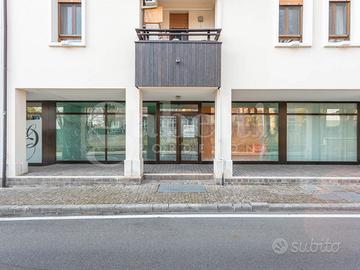 Negozio Pordenone [LPN11ACG]