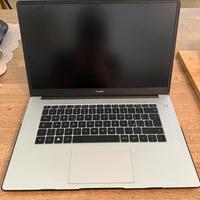 Pc Huawei modello BOM-WXX9