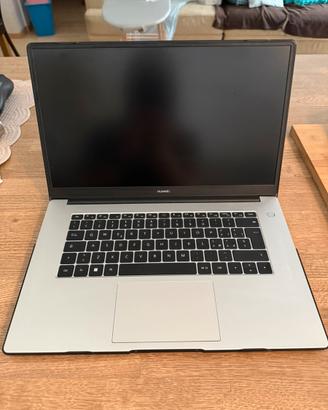 Pc Huawei modello BOM-WXX9