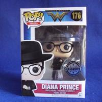 Funko POP EXC Wonder Woman Diana Prince con scudo