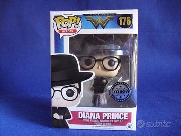 Funko POP EXC Wonder Woman Diana Prince con scudo