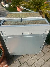 Lavastoviglie da incasso