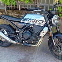 PROMO SCRAMBLER BICILINDRICA BRIXTON CROSSFIRE 500