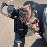 Passeggino cane gatti