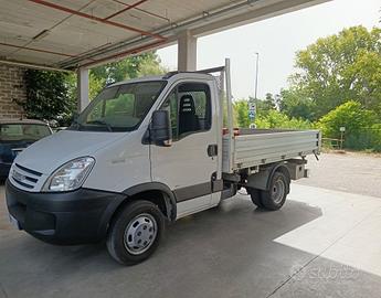 Iveco daily Ribaltabile trilaterale 