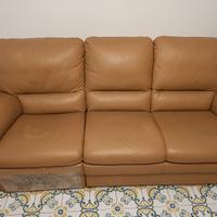 Divano 3 posti e divano 2 posti in vera pelle