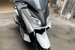 Yamaha X-MAX 250