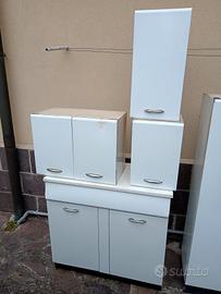 Armadietti in metallo smaltati