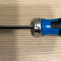 Cacciavite Multipunta 12‑in‑1 NUOVO 