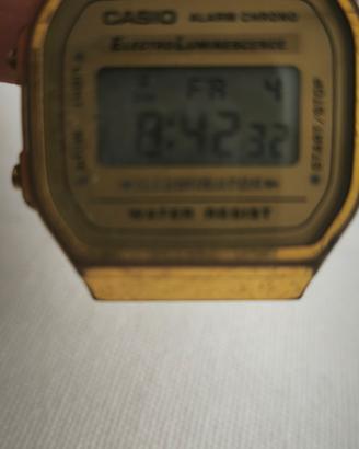 orologio Casio digitale 