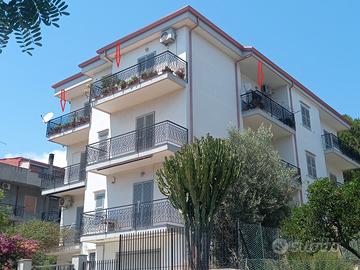 Badolato Marina appartamento Via Gramsci