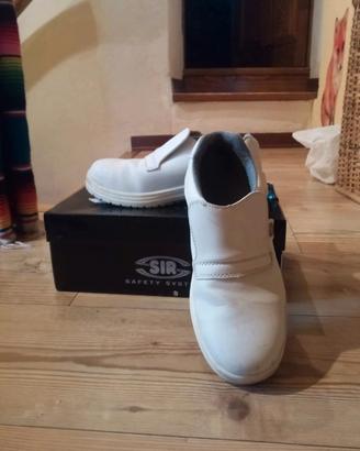 scarpe antinfortunistiche numero 39