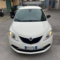 LANCIA Y 1.2 BENZINA 70 CV PARI NUOVO