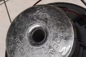 Subwoofer focal 38 più cassa per ruota di scorta