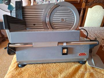 affettatrice  elettronica Cad