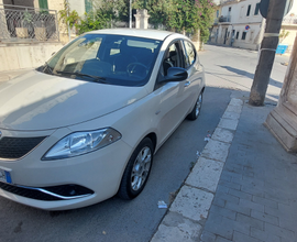 Lancia ypsilon 1.3 mtj 95cv gold