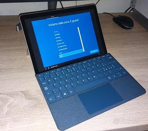 Microsoft Surface Go 2 con Tastiera Alcantara