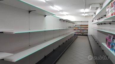 Arredamento Attività Commerciale