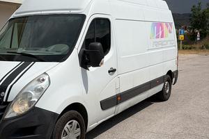 Renault master
