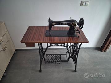 Macchina da cucire SINGER