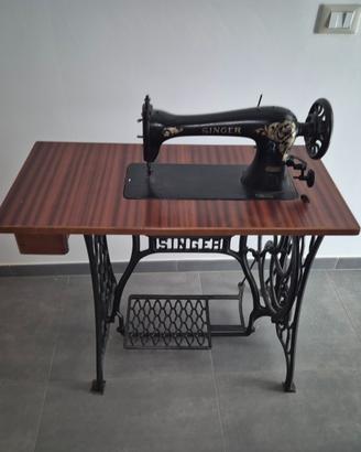 Macchina da cucire SINGER