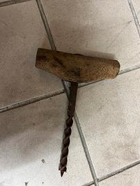 Antico cavatappi per botte da collezione