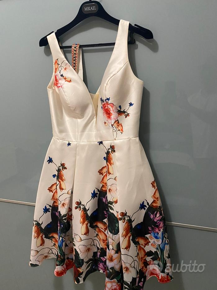 Vestiti macerata Vendita in Abbigliamento e accessori