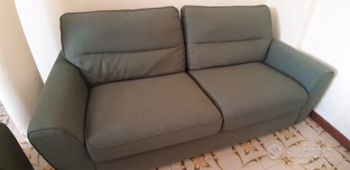 Divano sfoderabile tre posti