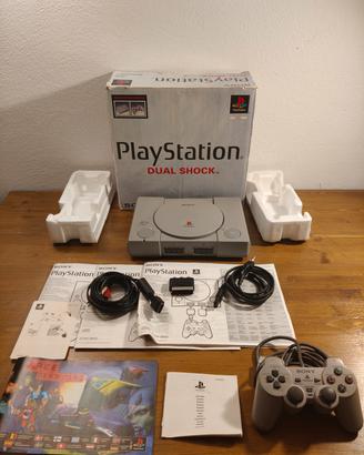 PlayStation 1 Dual Shock SCPH-9002 con scatola