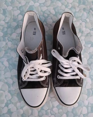 scarpe tipo snekers da donna estive colore nero