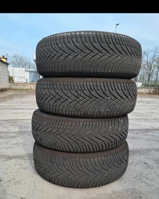 pneumatici 