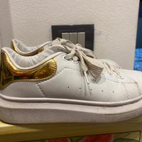 Scarpa donna n.38 Mc Queen