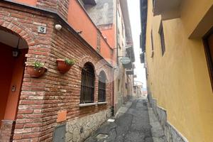 3 LOCALI A GASSINO TORINESE