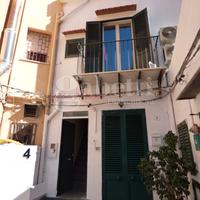 Moderno duplex con terrazzi A/22