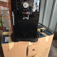 De longhi macchina caffè Magnifica S