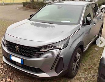 Peugeot 3008 BlueHDi 130 S&S EAT8 Allure Pack in a