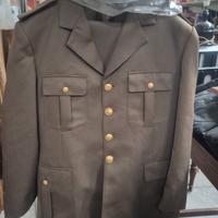 Completo alpino taglia 48 cappello  foulard 1988