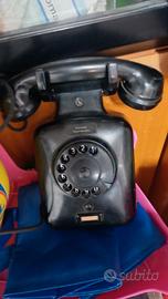 telefono a muro 