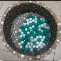 Piscina con palline Pampers