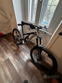 scott voltage 730