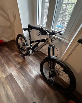 scott voltage 730