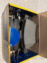 71772218 Serie pastiglie freno