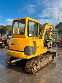 Escavatore Komatsu PC45 cingolato con cabina