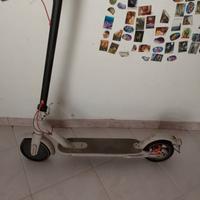 Monopattino elettrico Xiaomi