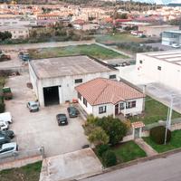 Capannone e casa in via delle Telecomunicazioni 14