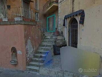 Due cantine a Fabrica di Roma (VT)